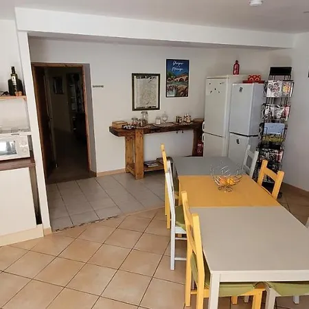 Bed & Breakfast Le Jas De Volonne