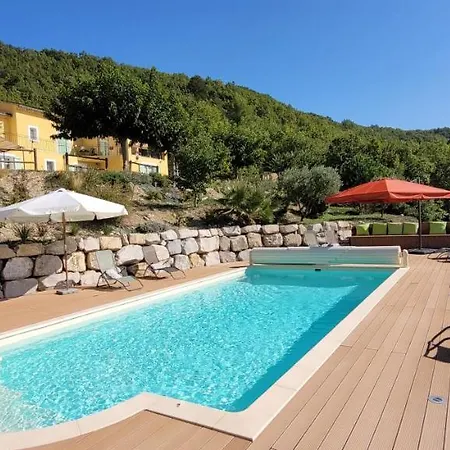 Bed & Breakfast Le Jas De *